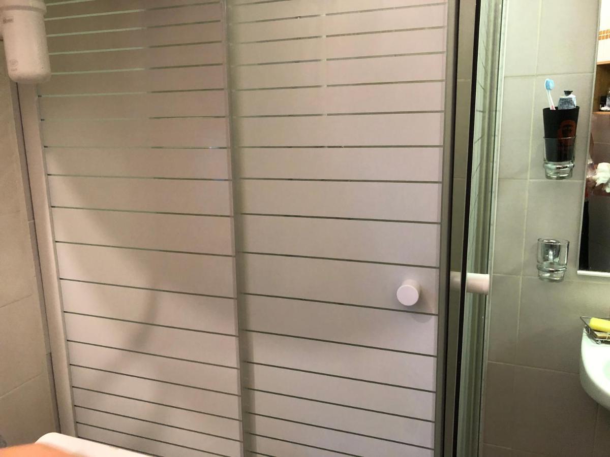 "Studio Ensoleille A Deux Pas Des Plages Avec Sa Grande Terrasse Privee !" Nice Buitenkant foto